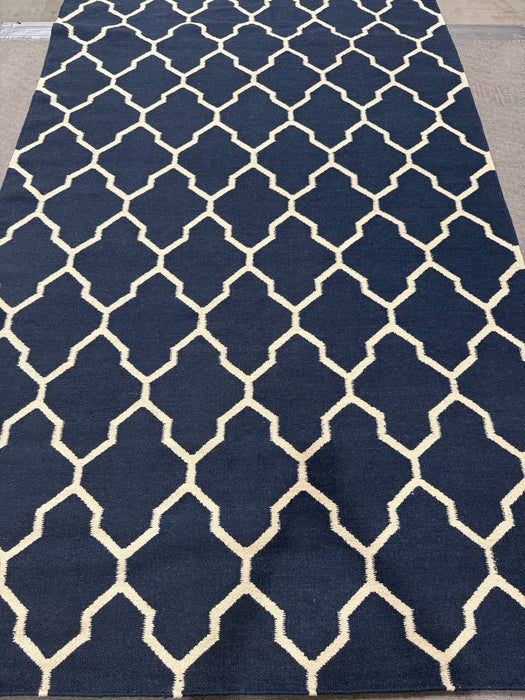 Size 5x8 Area Rug