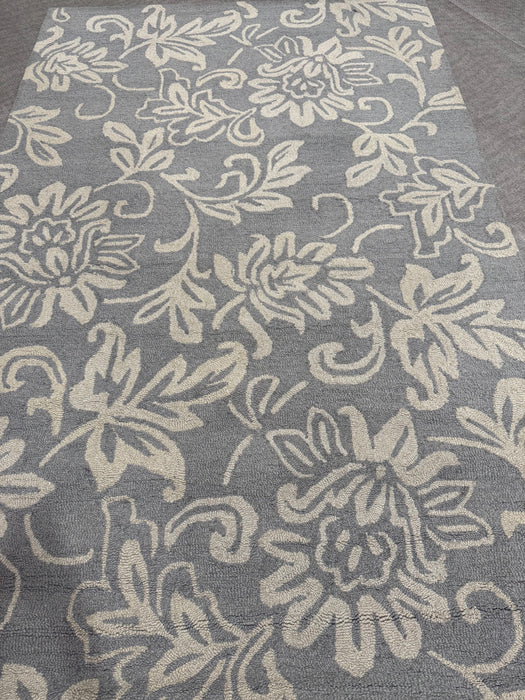 Size 5x8 Area Rug