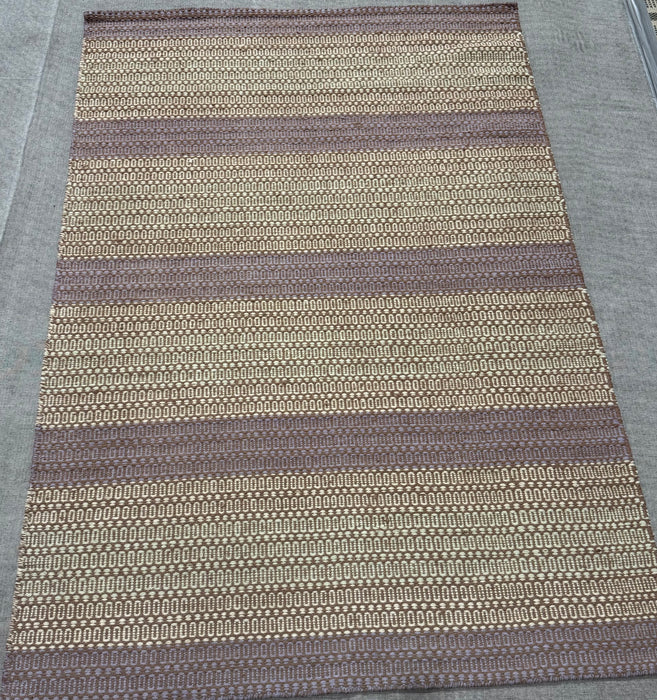 Size 5x8 Area Rug