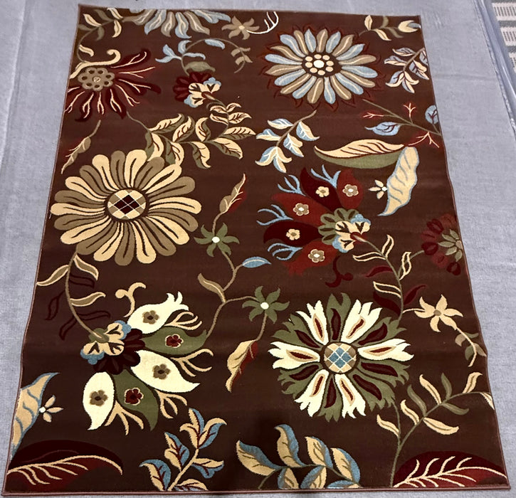 5' x 8' Area Rug