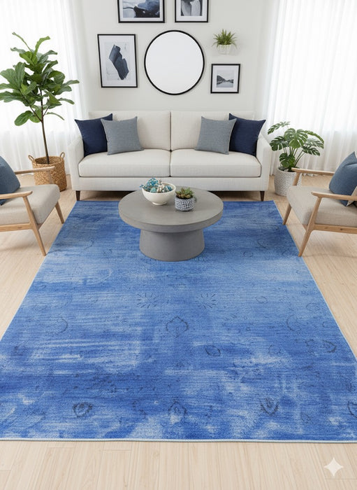7' x 10' Area Rug