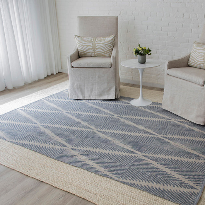 5x8 Denim Hand-Tufted Momeni River Area Rug