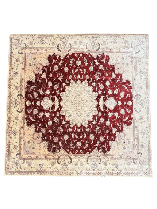 5' x 5' Square Red Ivory Medallion Vintage Area Rug