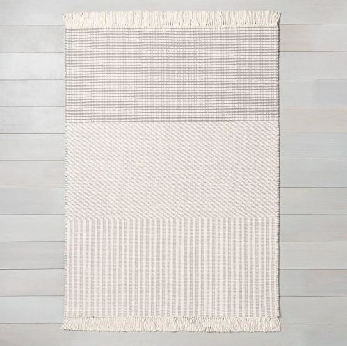 Size 5' x 7' Color Jet Gray Hand Made Woven Area Rug