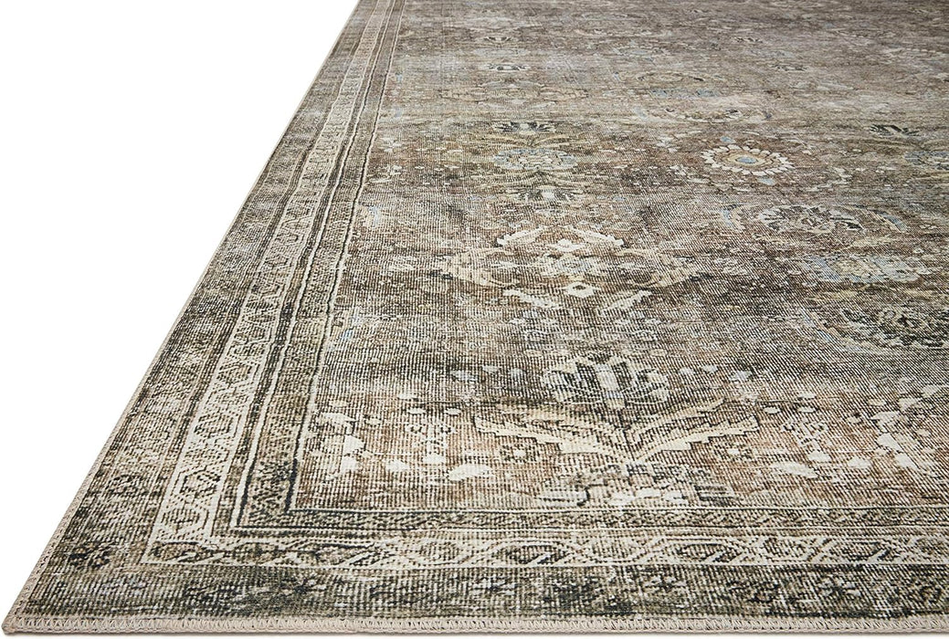 7'-6" x 9'-6" Antique / Moss, Vintage Inspired Distressed Area Rug for Indoor
