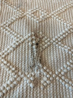 9' x 12' Hand-Made Hand-Woven Exquisite Blend Of Polyester And Wool Area Rug