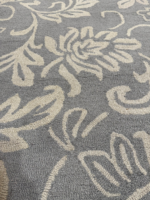 Size 5x8 Area Rug