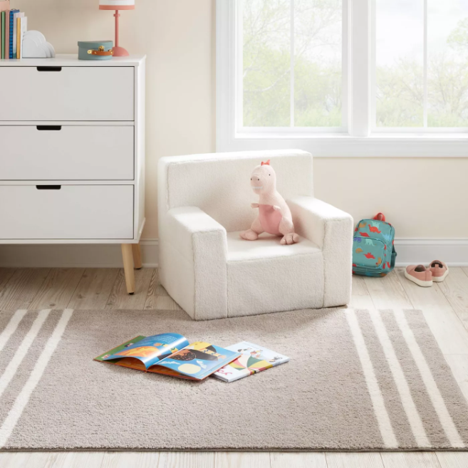 4'x5'6" Gray Border Striped Rug - Pillowfort™