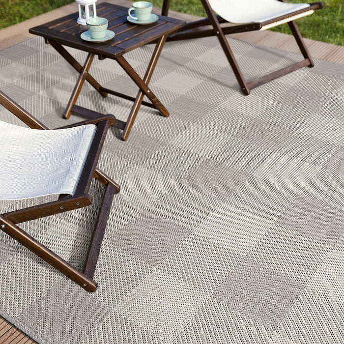 CAMILSON Buffalo Plaid Outdoor Rug – Check Area Rugs for Indoor and Outdoor Patios, Checkered Pattern Mats for Kitchen and Hallway - Washable Outside Carpet (5x7, Grey/White)