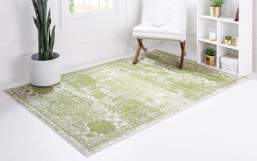 7' 10" x 11' Green/ Ivory Area Rug By Unique Loom