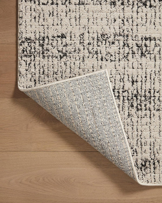 Loloi II Darby Collection DAR-02 Oatmeal/Charcoal 2'-7" x 4' Accent Rug