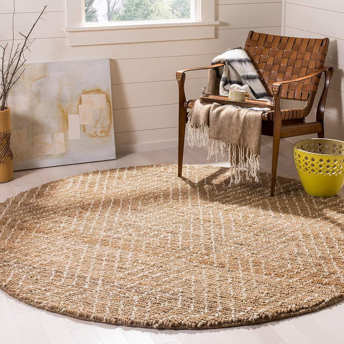 SAFAVIEH Bohemian Collection Area Rug - 6' Round, Natural & Ivory, Handmade Moroccan Tribal Jute, Ideal for High Traffic Areas in Living Room, Bedroom (BOH702B)