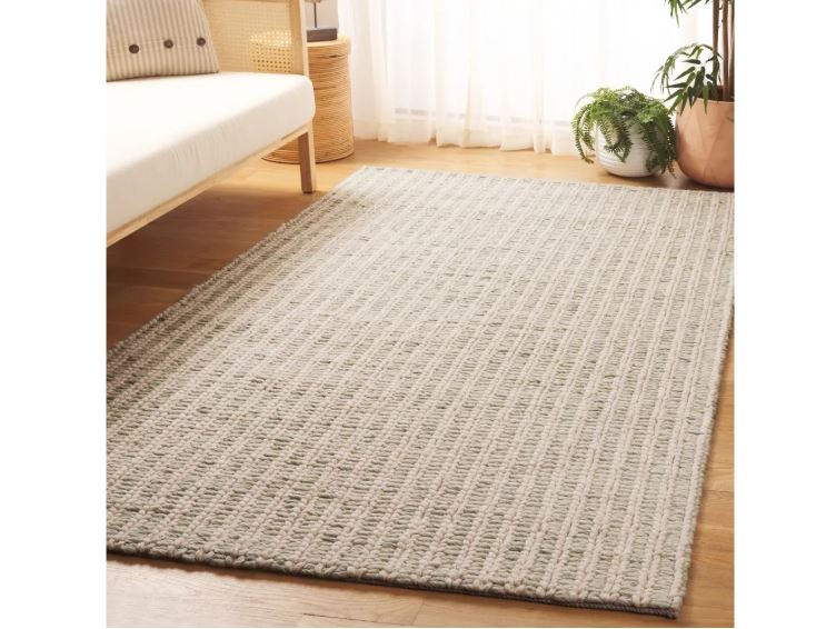 6 ' x 9' Ivory/Sage Hand Loomed Handmade Indoor Rugs by Safavieh