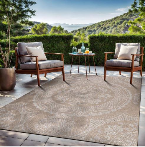 5 ft. x 7 ft. Beige/White Medallion Indoor/Outdoor Area Rug