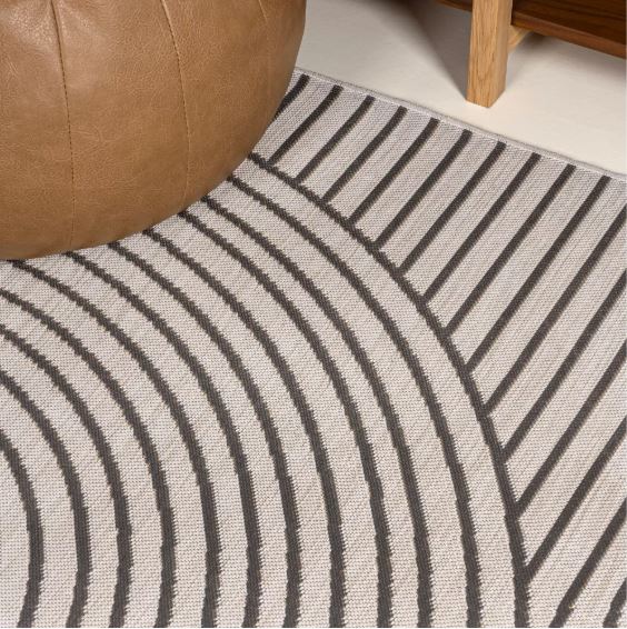 5' x 7.6', Dark Gray/Cream, Mid-Century Modern Curve Stripe Reversible Machine-Washable Indoor/Outdoor Area Rug