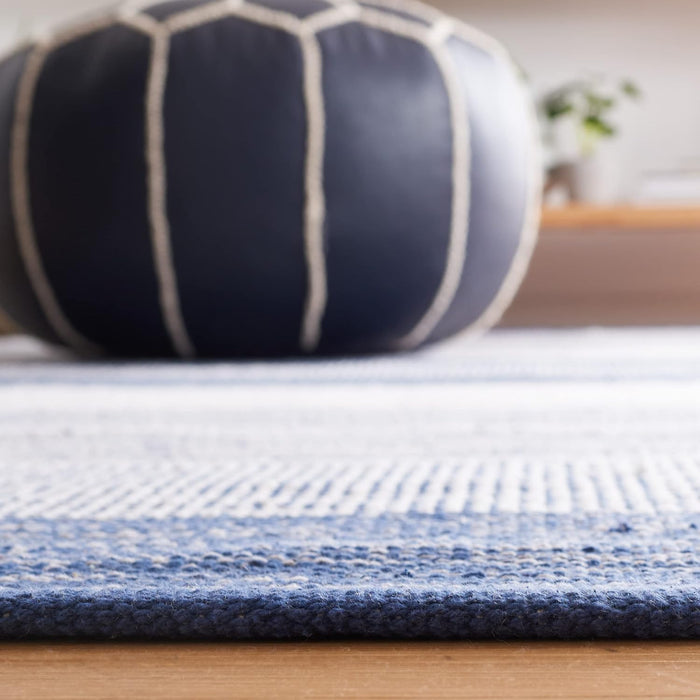 SAFAVIEH Striped Kilim Collection Accent Rug - 3' x 5', Grey & Blue, Flat Weave Cotton Design, Easy Care, Ideal for High Traffic Areas in Entryway, Living Room, Bedroom (STK804M)