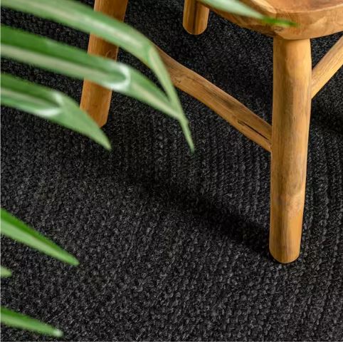 Zara Braided Coastal Cottage Round Jute Black 6 ft. Round Area Rug