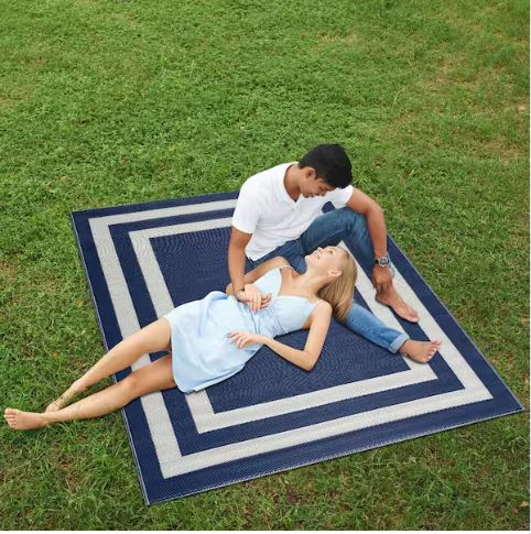 Paris Navy Creme 5 ft. x 7 ft. Modern Plastic Indoor/Outdoor Area Rug