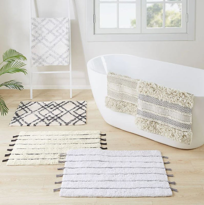 Woven Texture Stripe Bath Rug 20X32"