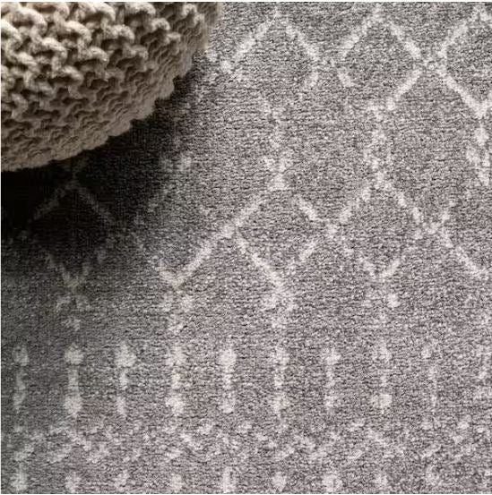 Moroccan HYPE Boho Vintage Diamond Gray/Ivory 5 ft. x 8 ft. Area Rug