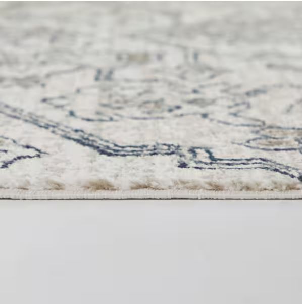 Rosehill Cream 5 ft. x 7 ft. Traditional Area Rug