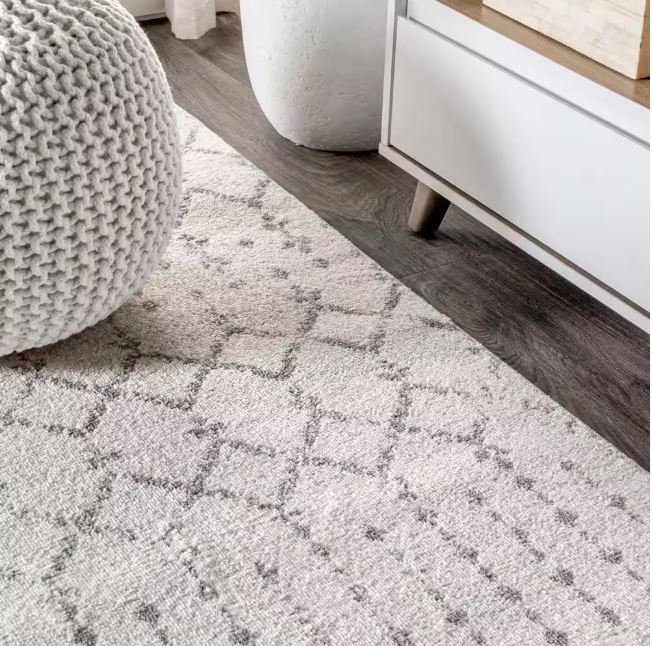 Moroccan Hype Boho Vintage Diamond Cream/Gray 8 ft. x 10 ft. Distressed Area Rug