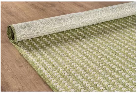 Arrow Olive 5 ft. x 7 ft. Chevron Striped Washable Indoor Outdoor Area Rug