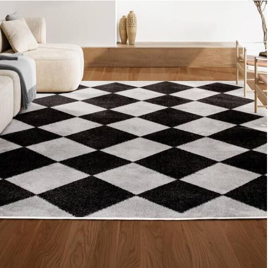 Draper Classic Geometric Diamond Pattern White/Charcoal 4 ft. x 6 ft. Area Rug