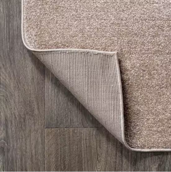 Haze Solid Low-Pile Beige 4 ft. Round Area Rug