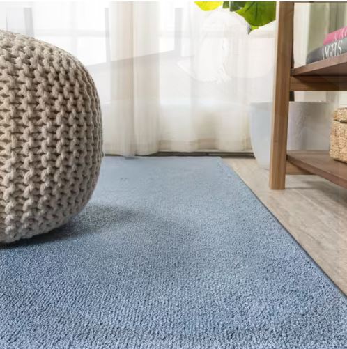 Haze Solid Low-Pile Classic Blue 5 ft. Round Area Rug