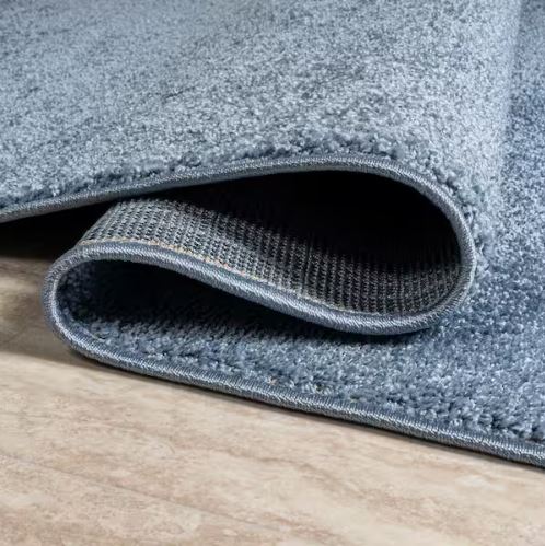 Haze Solid Low-Pile Classic Blue 5 ft. Round Area Rug
