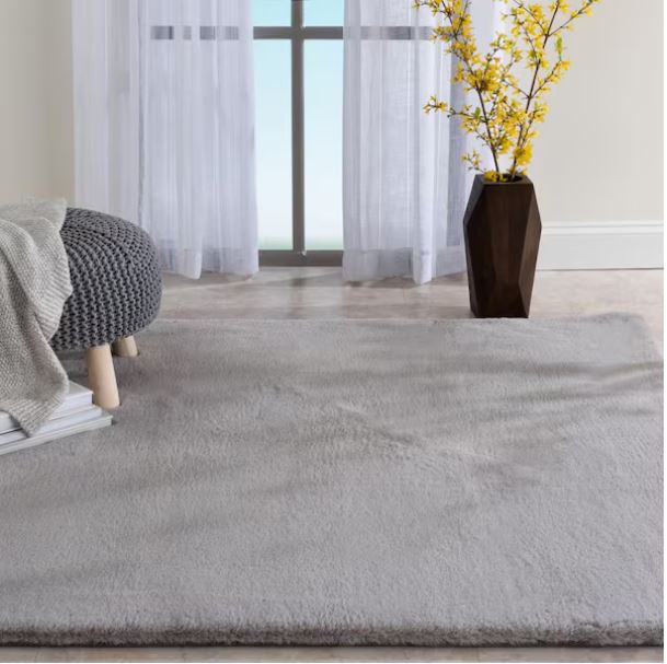 Piper Grey 7.5' x 9.8' Solid Polyester Area Rug