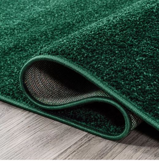JONATHAN Y Haze Solid Low-Pile Emerald 4 ft. x 6 ft. Area Rug, Non-Shedding, Easy-Clean, Durable Synthetic Fibers