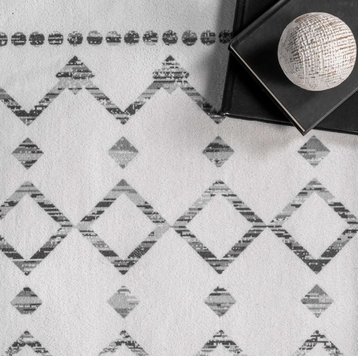 5x8 Moroccan Blythe SpinClean Machine Washable Area Rug