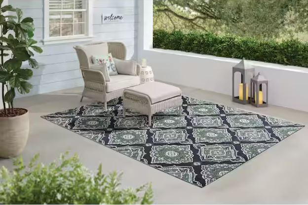 Oak Hill Blue 6.7 ft. x 9 ft. Medallion Indoor/Outdoor Area Rug