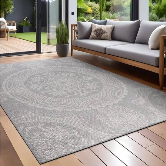 Waikiki Grey/White 6 ft. x 9 ft. Medallion Indoor/Outdoor Area Rug