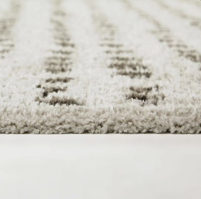 5x7 Wayne Brown Modern Dots Area Rug