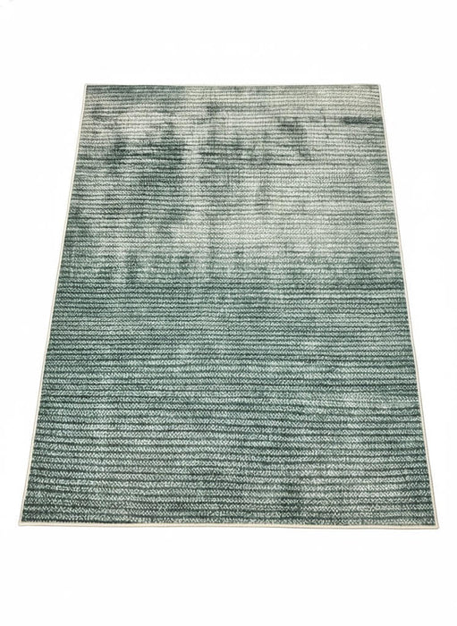 5' x 7' Area Rug