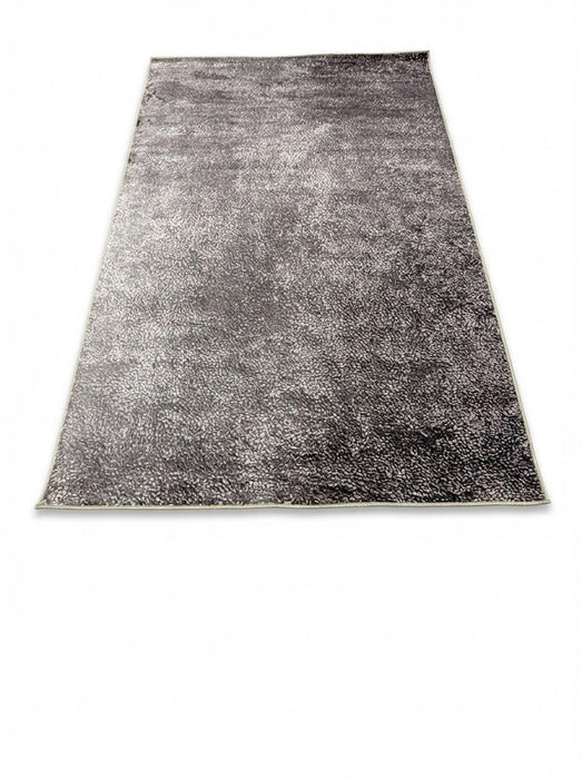 5' x 8' Area Rug