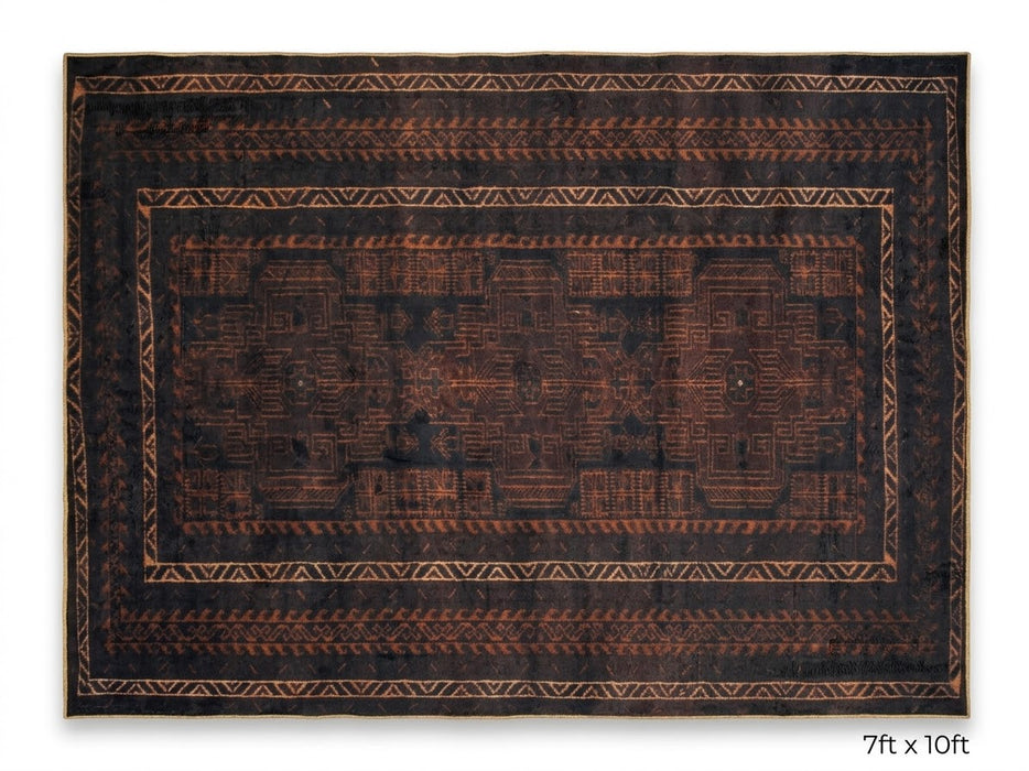 7' x 10' Area Rug