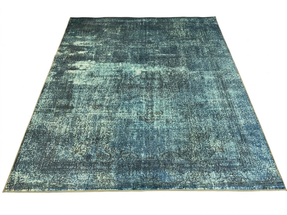 8' x 10' Area Rug