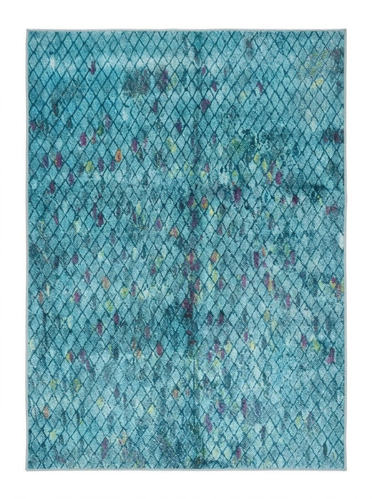 7' x 9' Area Rug