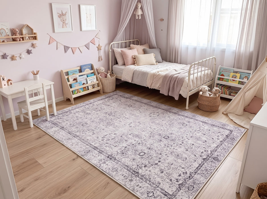 5' x 7' Area Rug