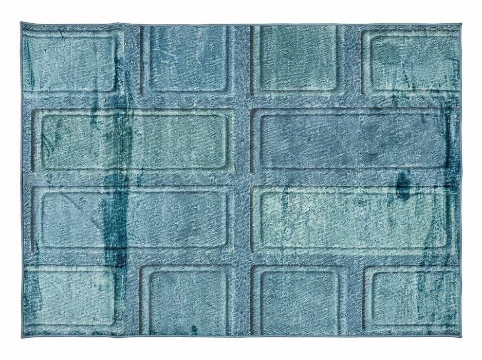 5' x 8' Area Rug