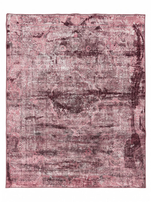 7' x 9' Area Rug