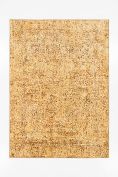 7' x 9' Area Rug