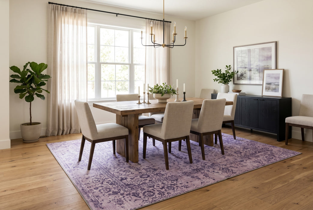 7' x 9' Area Rug