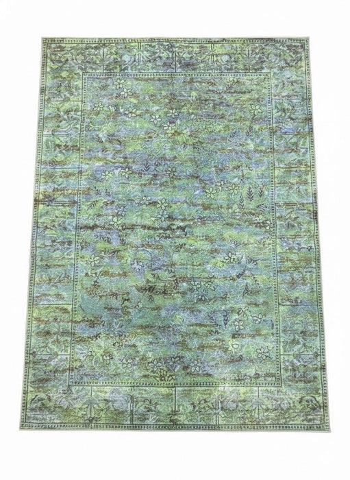 8' x 10' Area Rug