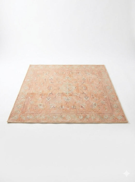 4' x 4' Square Washable Area Rug
