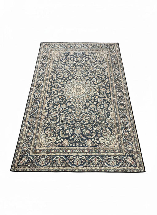 7' x 9' Washable Area Rug